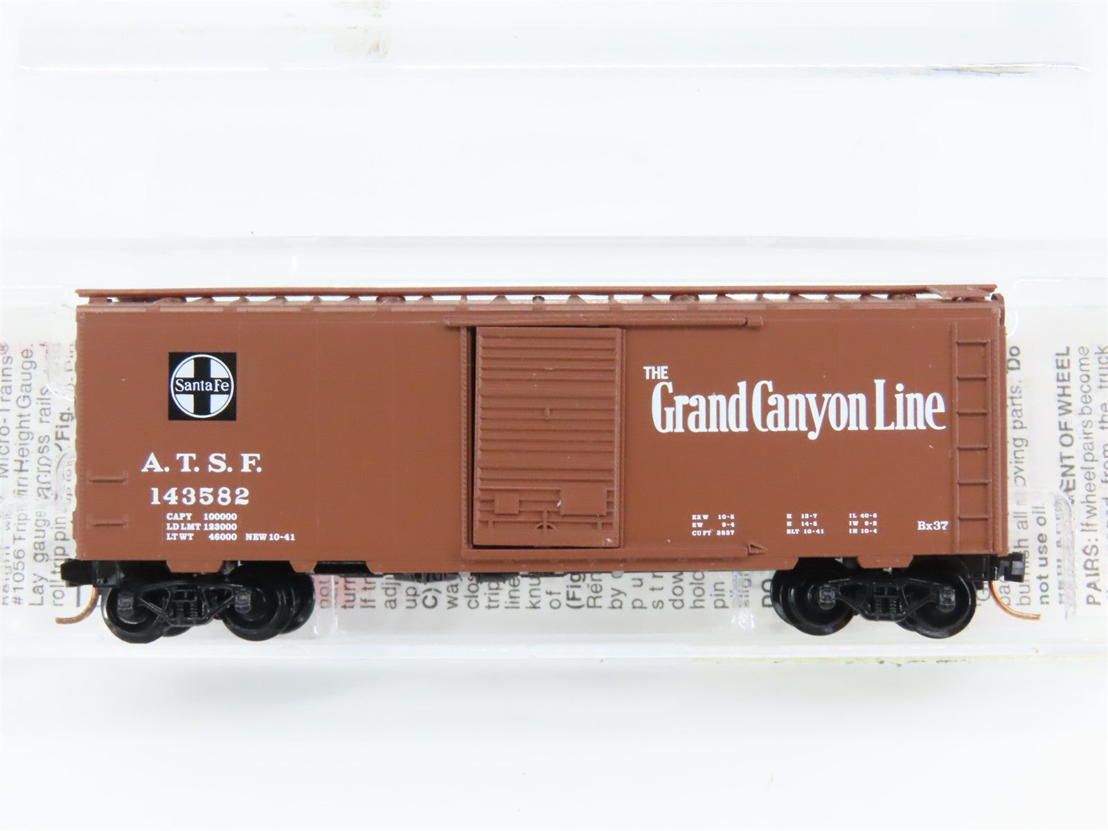 N Scale Micro-Trains MTL 20060 ATSF Santa Fe Grand Canyon 40' Box Car 143582 RTR