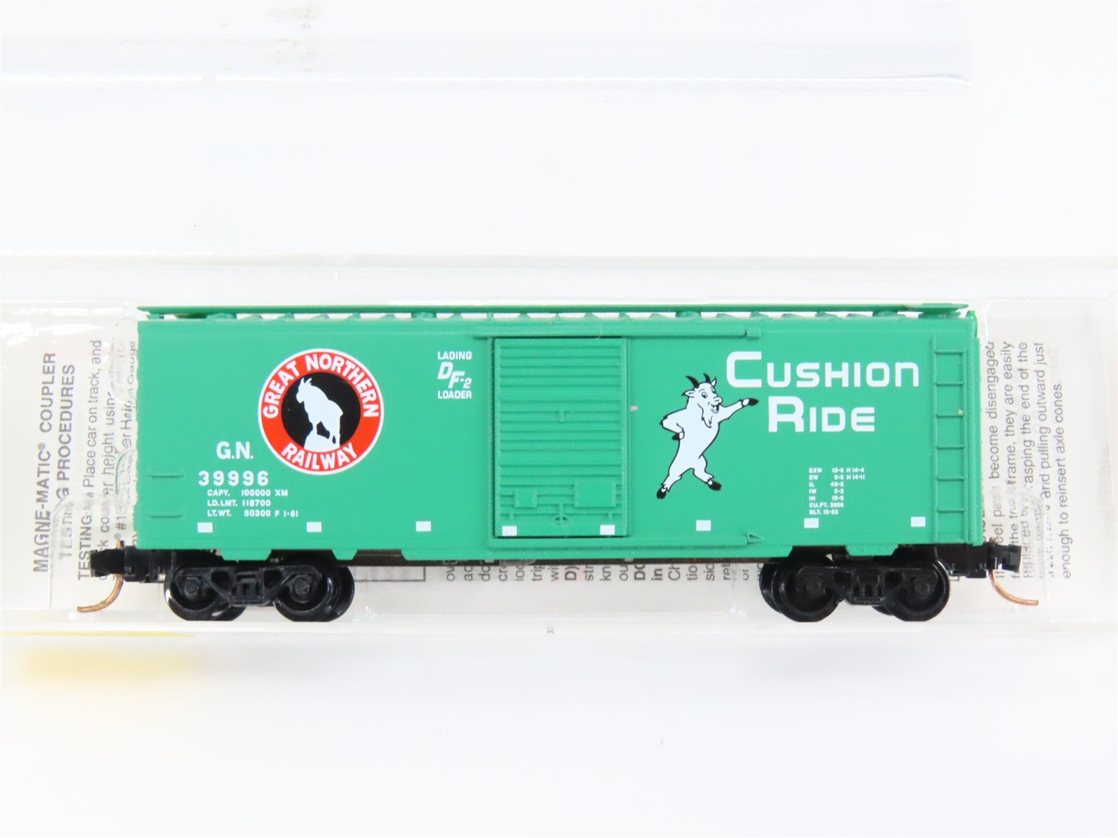 N Scale Micro-Trains MTL 20680 G.N. Great Northern 40' Box Car 39996 RTR
