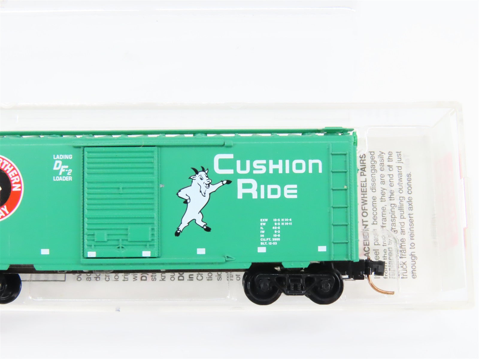 N Scale Micro-Trains MTL 20680 G.N. Great Northern 40' Box Car 39996 RTR