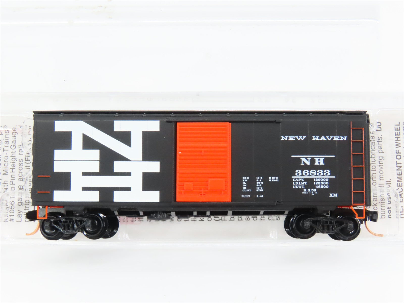 N Scale Micro-Trains MTL 20556 NH New Haven 40' Box Car 36833 RTR