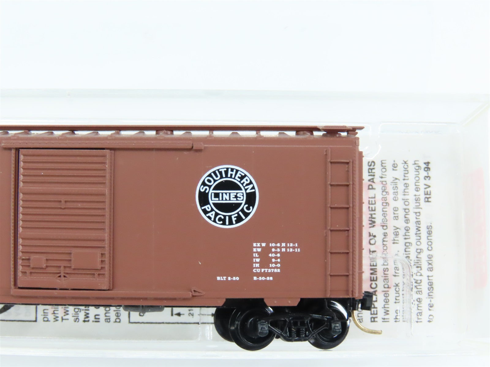 N Scale Micro-Trains MTL 20760 SP Southern Pacific 40' Single Door Box Car RTR