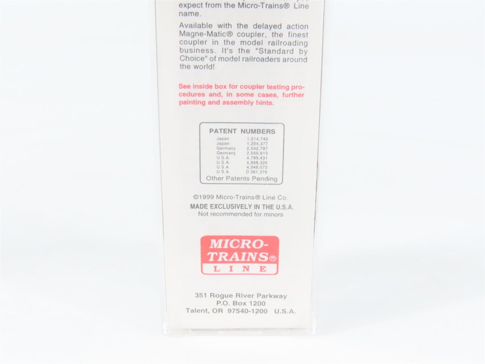 N Scale Micro-Trains MTL 21230 BCOL British Columbia Railway 40' Box Car RTR