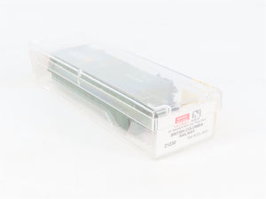 N Scale Micro-Trains MTL 21230 BCOL British Columbia Railway 40' Box Car RTR
