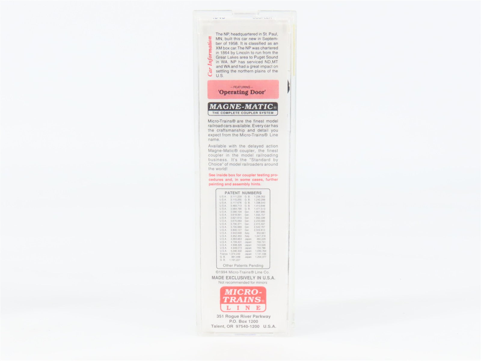 N Scale Micro-Trains MTL 22040 NP Northern Pacific 40' Box Car 8345 RTR