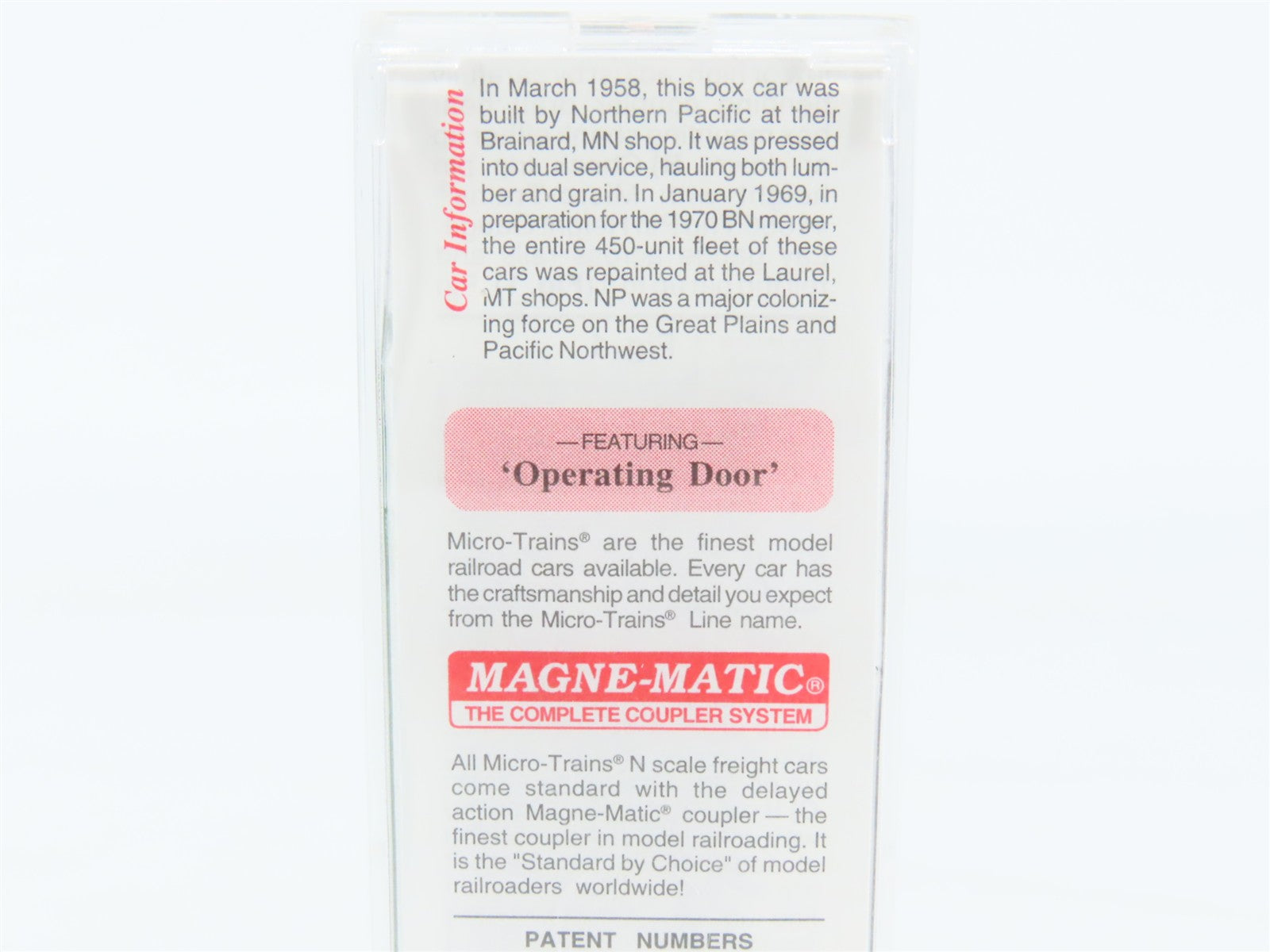 N Scale Micro-Trains MTL 22090 NP Northern Pacific 40' Box Car 8133 RTR
