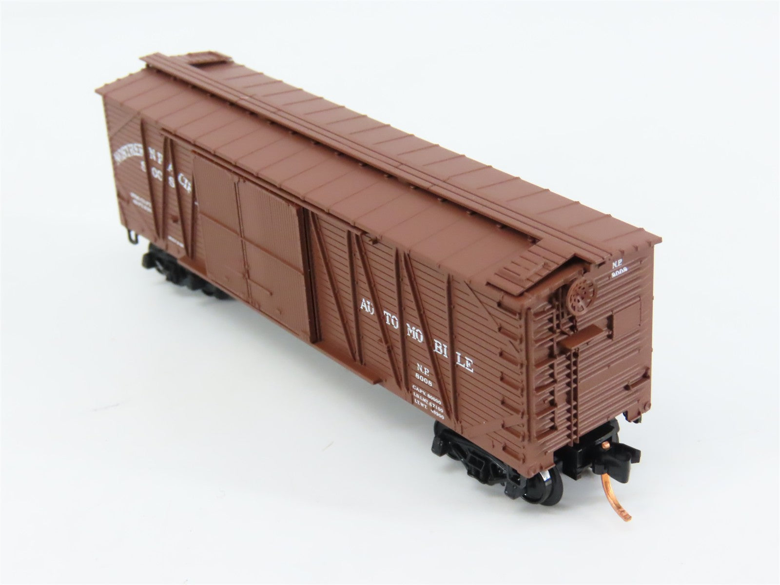 N Scale Micro-Trains MTL 29030 Northern Pacific 40' Outside-Braced Box Car RTR