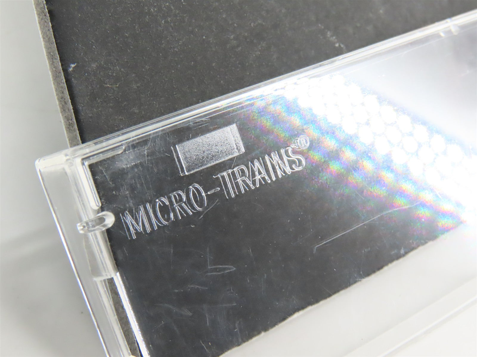N Scale Micro-Trains MTL 29030 Northern Pacific 40' Outside-Braced Box Car RTR