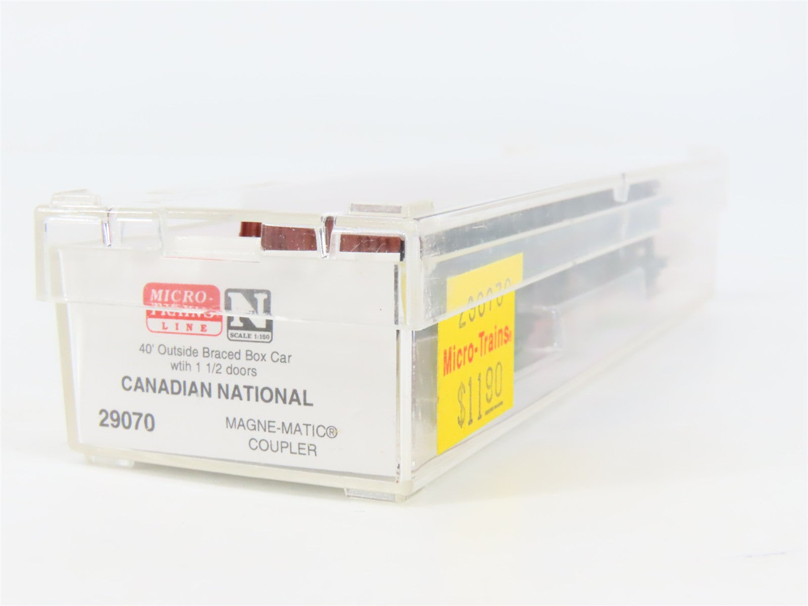 N Scale Micro-Trains MTL 29070 Canadian National 40' Outside Braced Box Car RTR