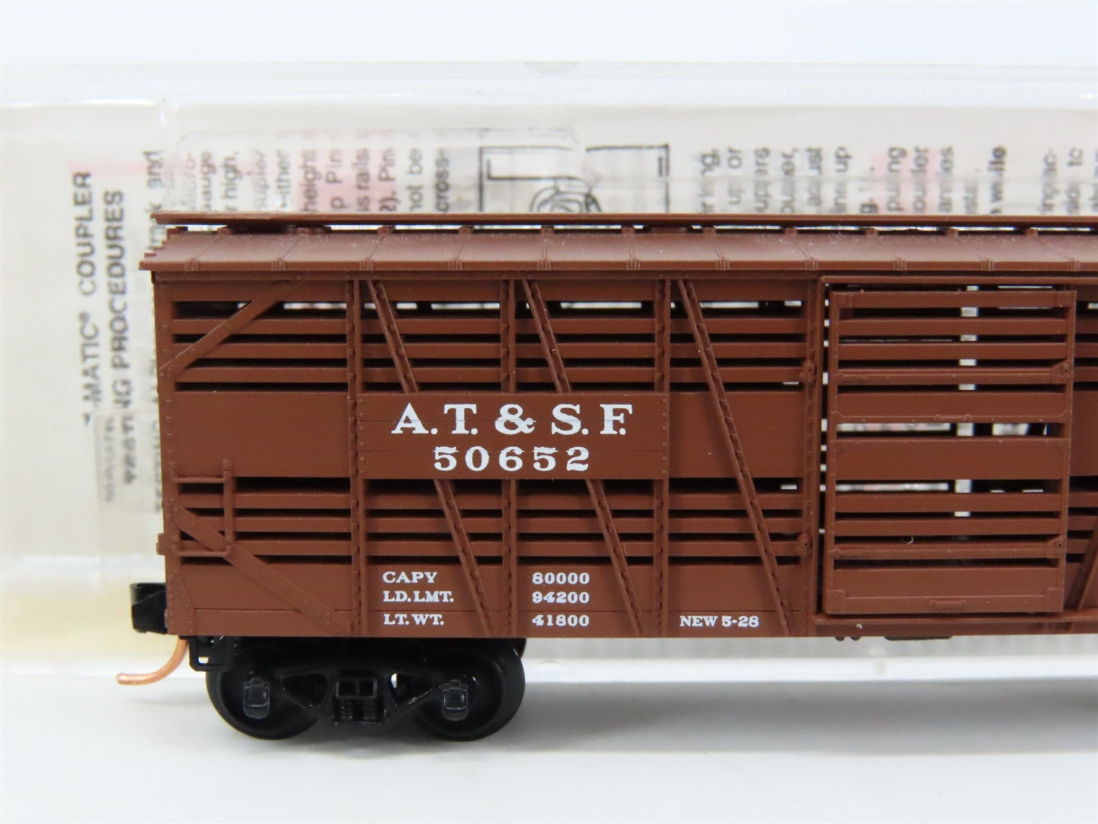 N Scale Micro-Trains MTL 35070 ATSF Santa Fe 40' Stock/Cattle Car 50652 RTR