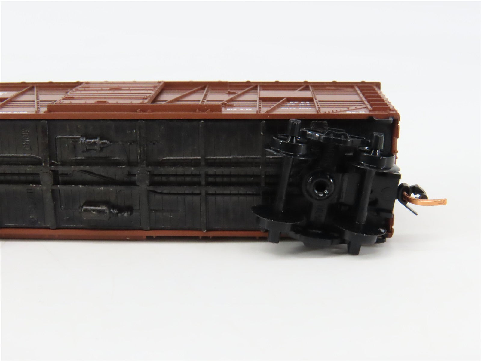 N Scale Micro-Trains MTL 35070 ATSF Santa Fe 40' Stock/Cattle Car 50652 RTR