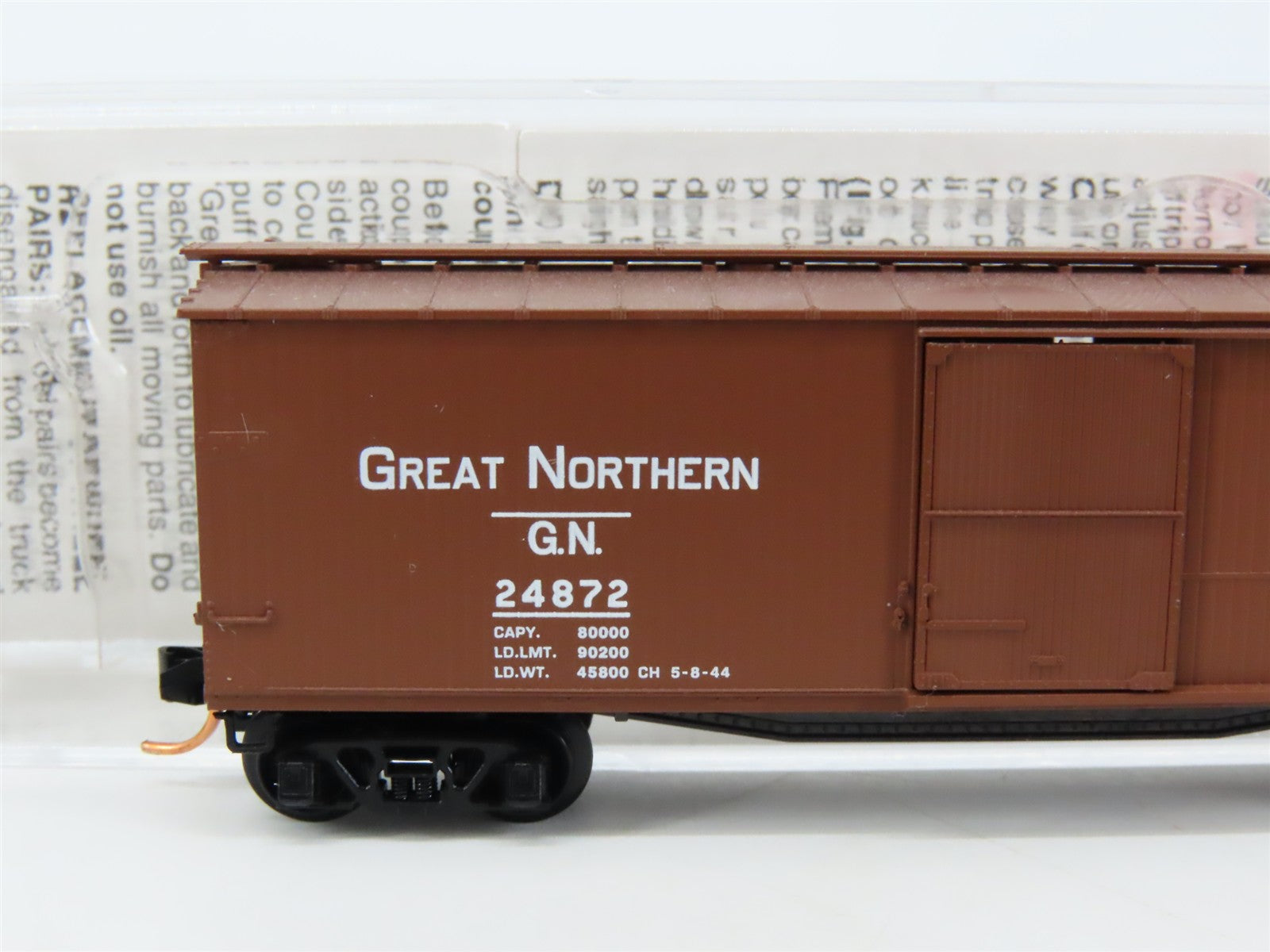 N Scale Micro-Trains MTL 38270 GN Great Northern 50' Box Car 24872 RTR
