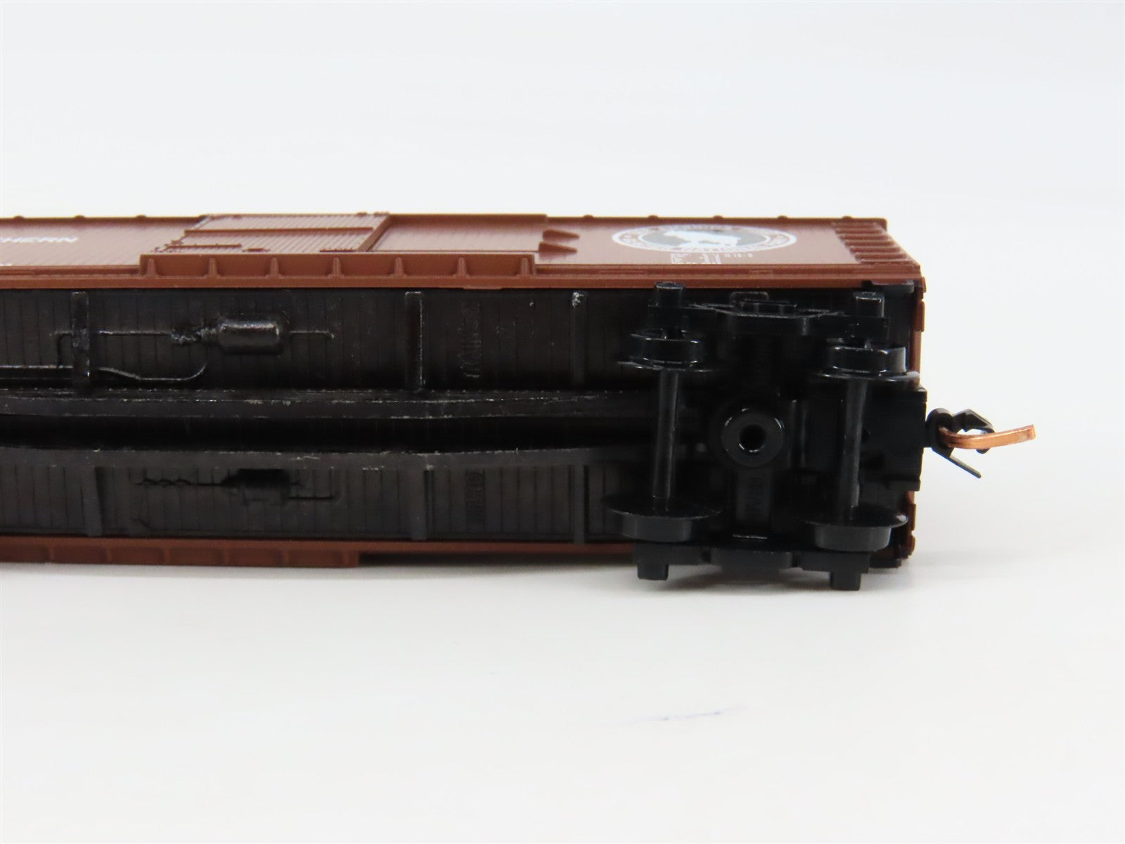 N Scale Micro-Trains MTL 38270 GN Great Northern 50' Box Car 24872 RTR