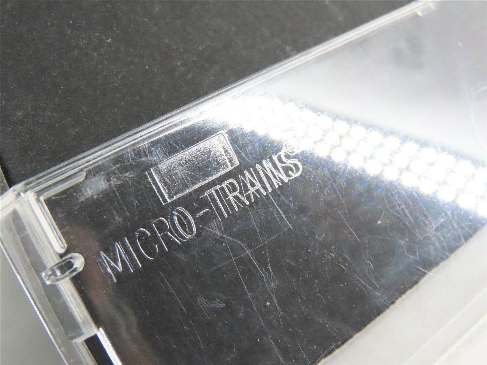 N Scale Micro-Trains MTL 38270 GN Great Northern 50' Box Car 24872 RTR