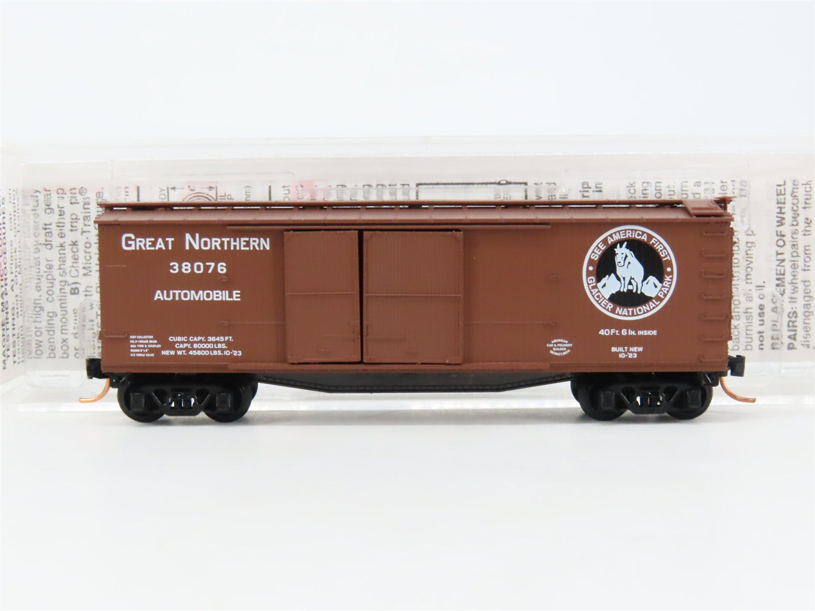 N Scale Micro-Trains MTL 41030 GN Great Northern 40' Box Car 38076 RTR