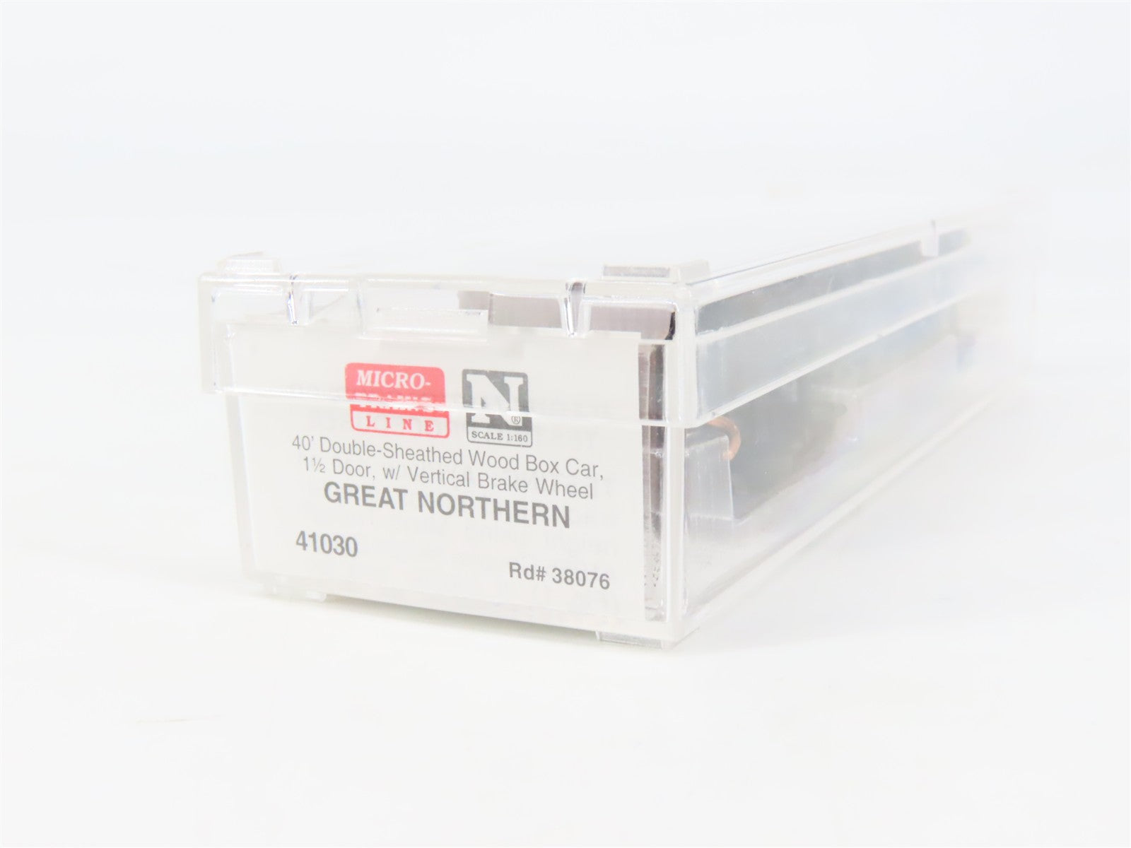 N Scale Micro-Trains MTL 41030 GN Great Northern 40' Box Car 38076 RTR