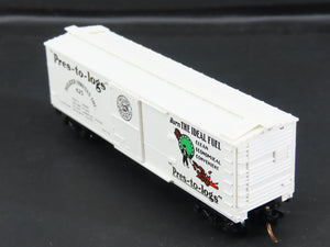 N Scale Micro-Trains MTL 42060 Potlatch Forests, Inc. 40' Box Car 425 RTR