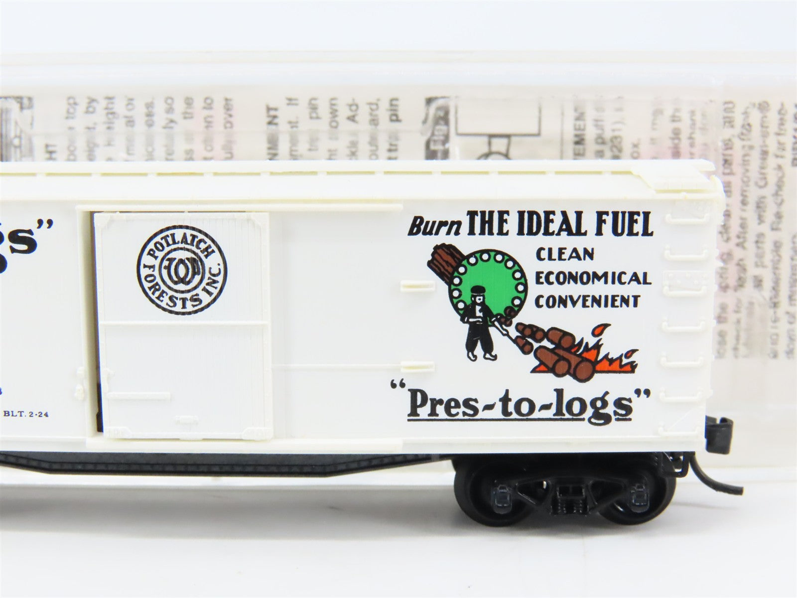 N Scale Micro-Trains MTL 42060 Potlatch Lumber Co. 40' Box Car 424 RTR