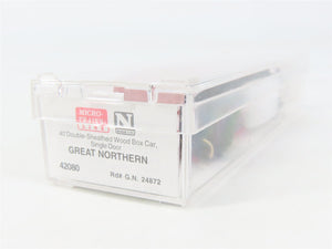 N Scale Micro-Trains MTL 42080 GN Great Northern 40' Box Car 3270 RTR