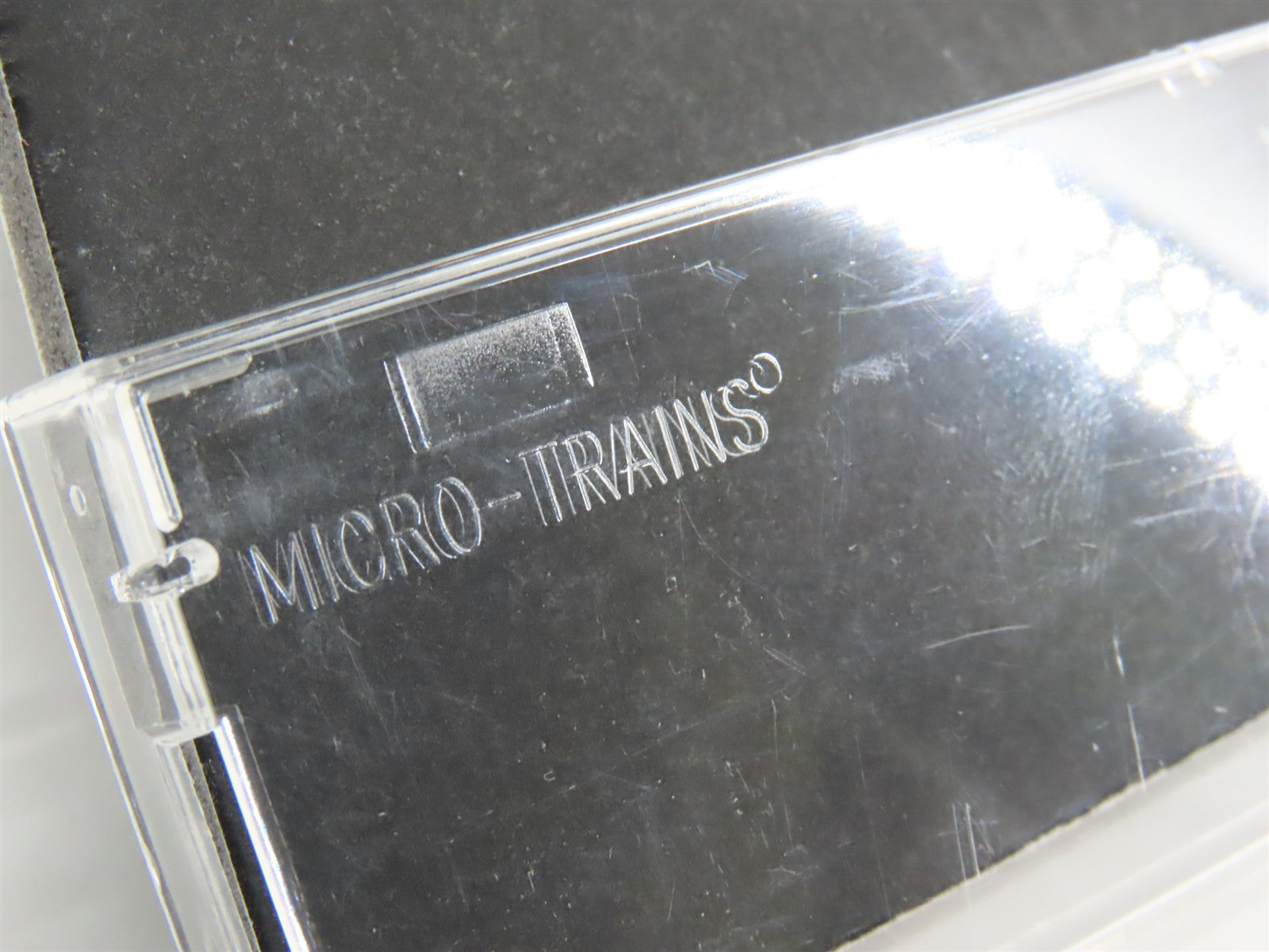 N Scale Micro-Trains MTL 44040 CP Canadian Pacific 50' Flat Car 300057 RTR