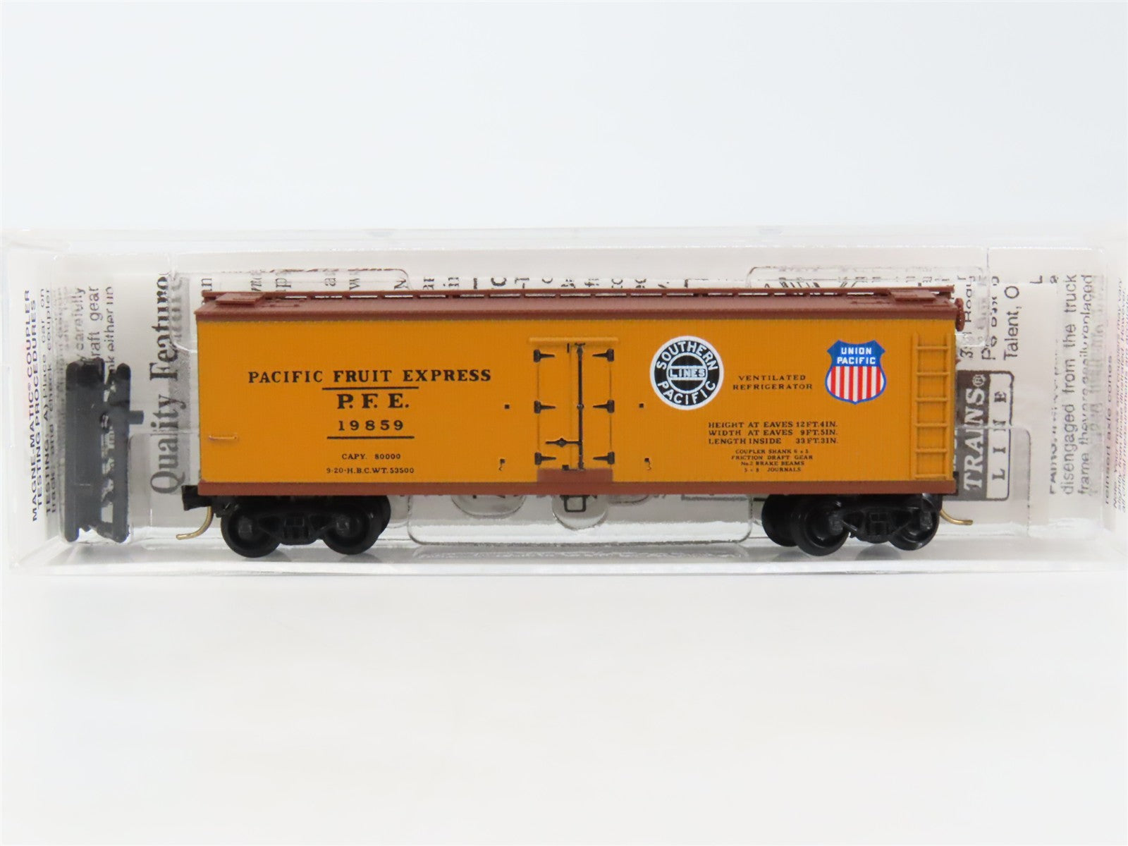 N Scale Micro-Trains MTL 47060 PFE Pacific Fruit Express 40' Reefer 19859 RTR