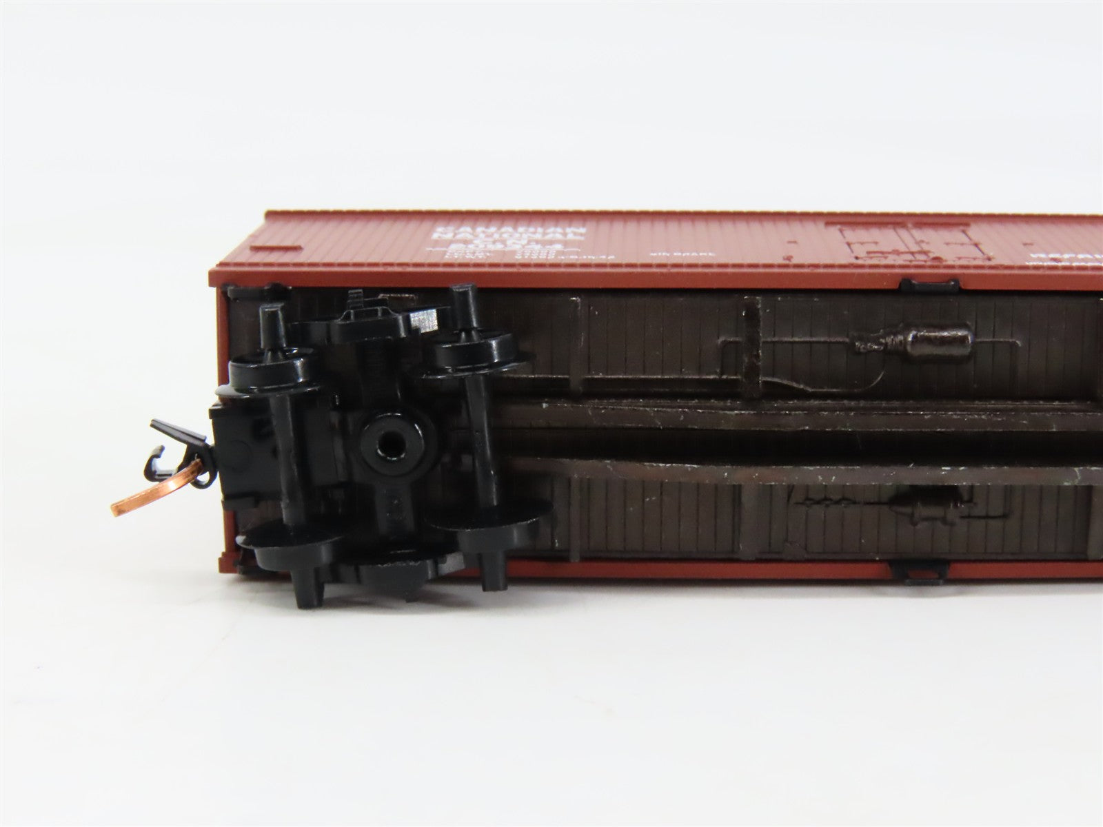 N Scale Micro-Trains MTL 47200 CN Canadian National 40' Reefer 209344 RTR