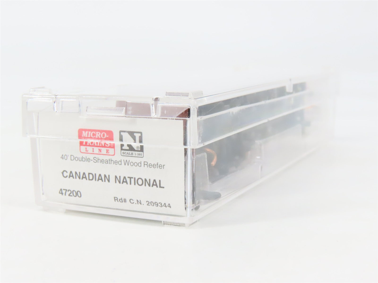 N Scale Micro-Trains MTL 47200 CN Canadian National 40' Reefer 209344 RTR