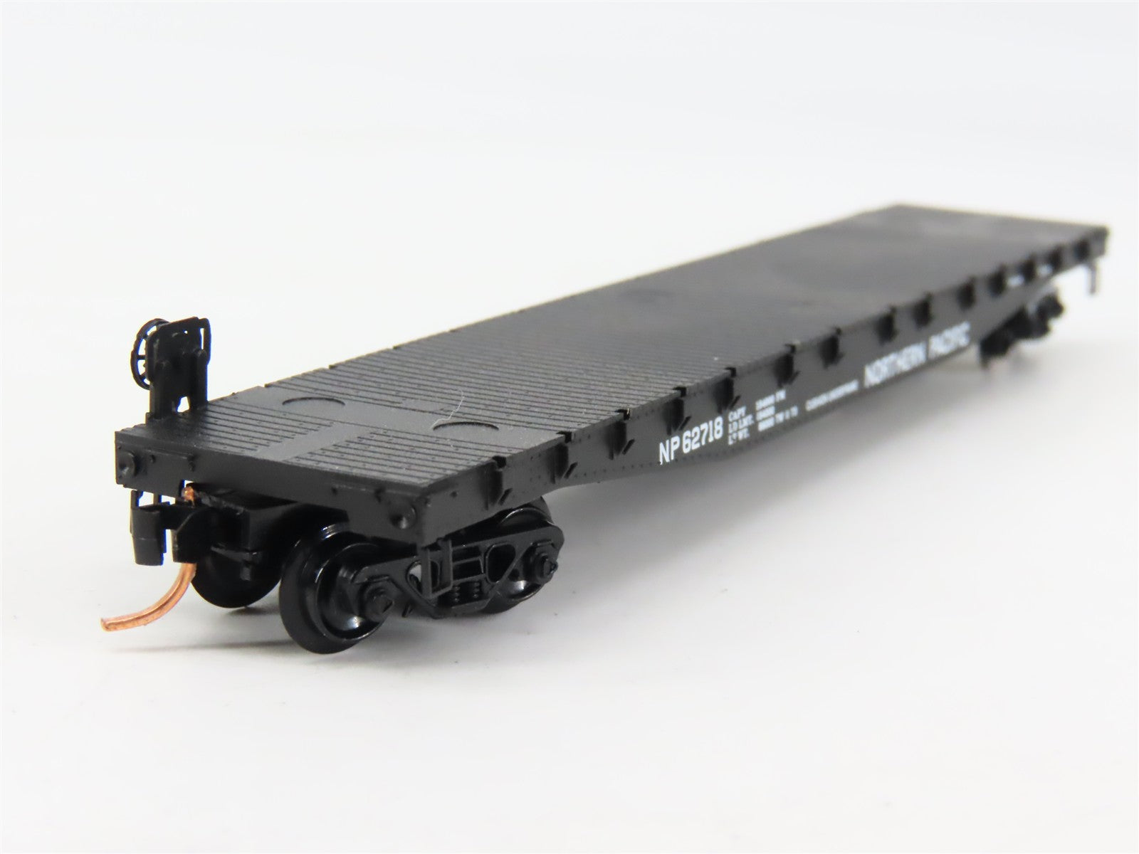 N Scale Micro-Trains MTL 45250 NP Northern Pacific 50' Flat Car 62718 RTR