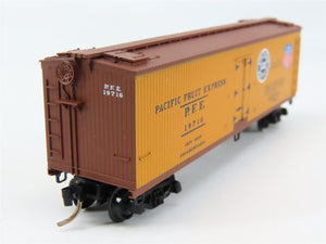 N Scale Micro-Trains MTL 47060 PFE Pacific Fruit Express 40' Reefer 19716 RTR