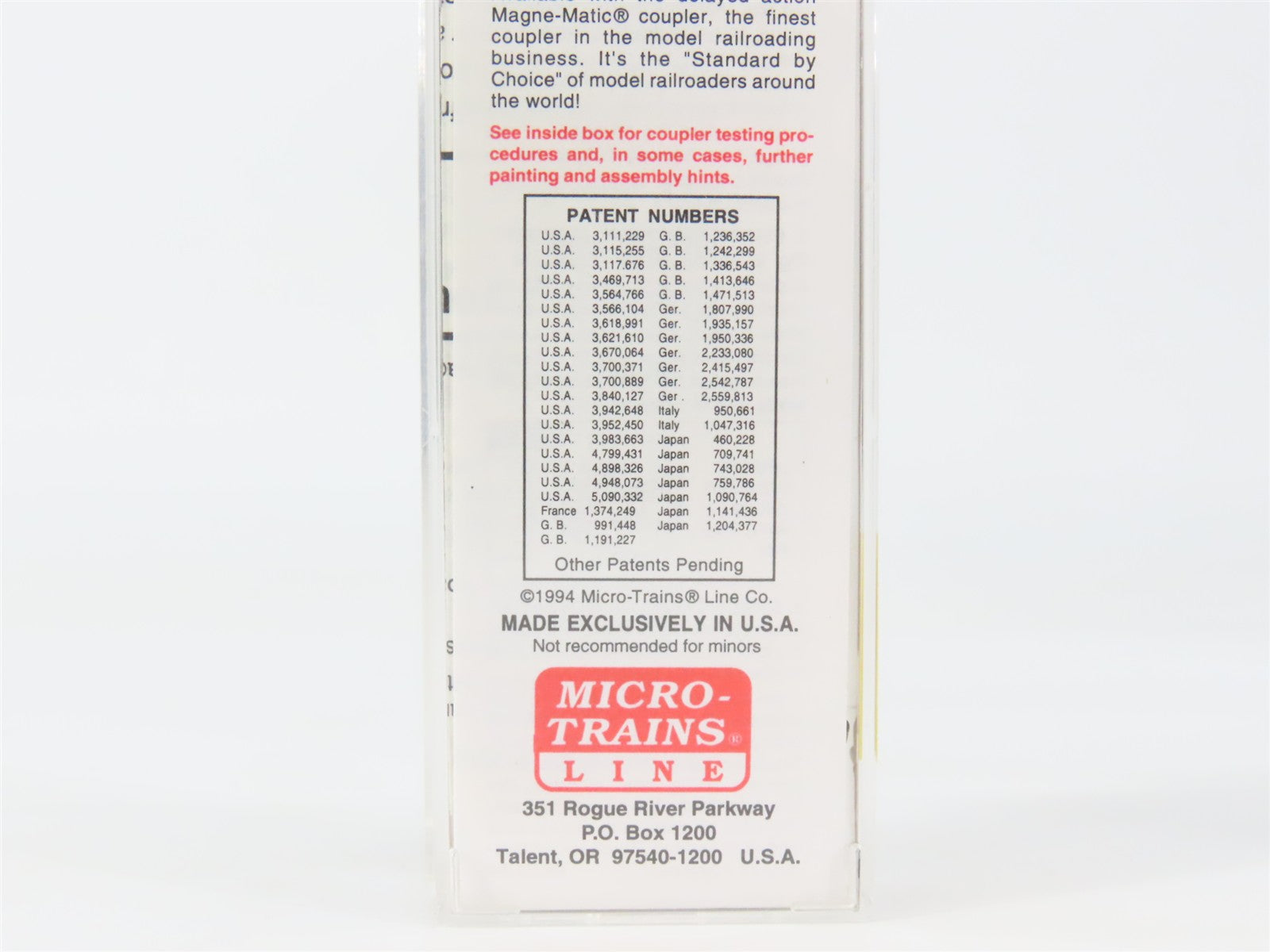 N Scale Micro-Trains MTL 47060 PFE Pacific Fruit Express 40' Reefer 19716 RTR