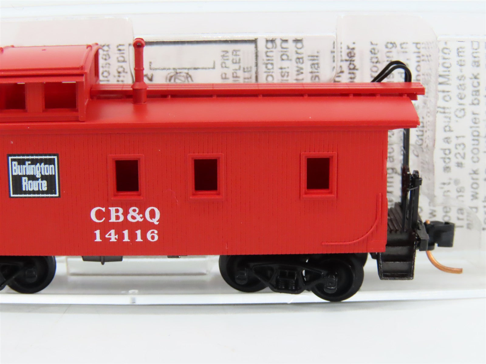 N Scale Micro-Trains MTL 51120 Chicago, Burlington & Quincy 34' Caboose RTR