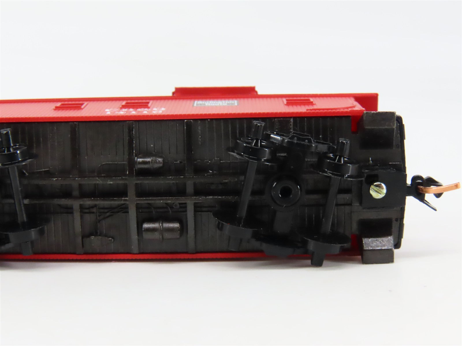 N Scale Micro-Trains MTL 51120 Chicago, Burlington & Quincy 34' Caboose RTR