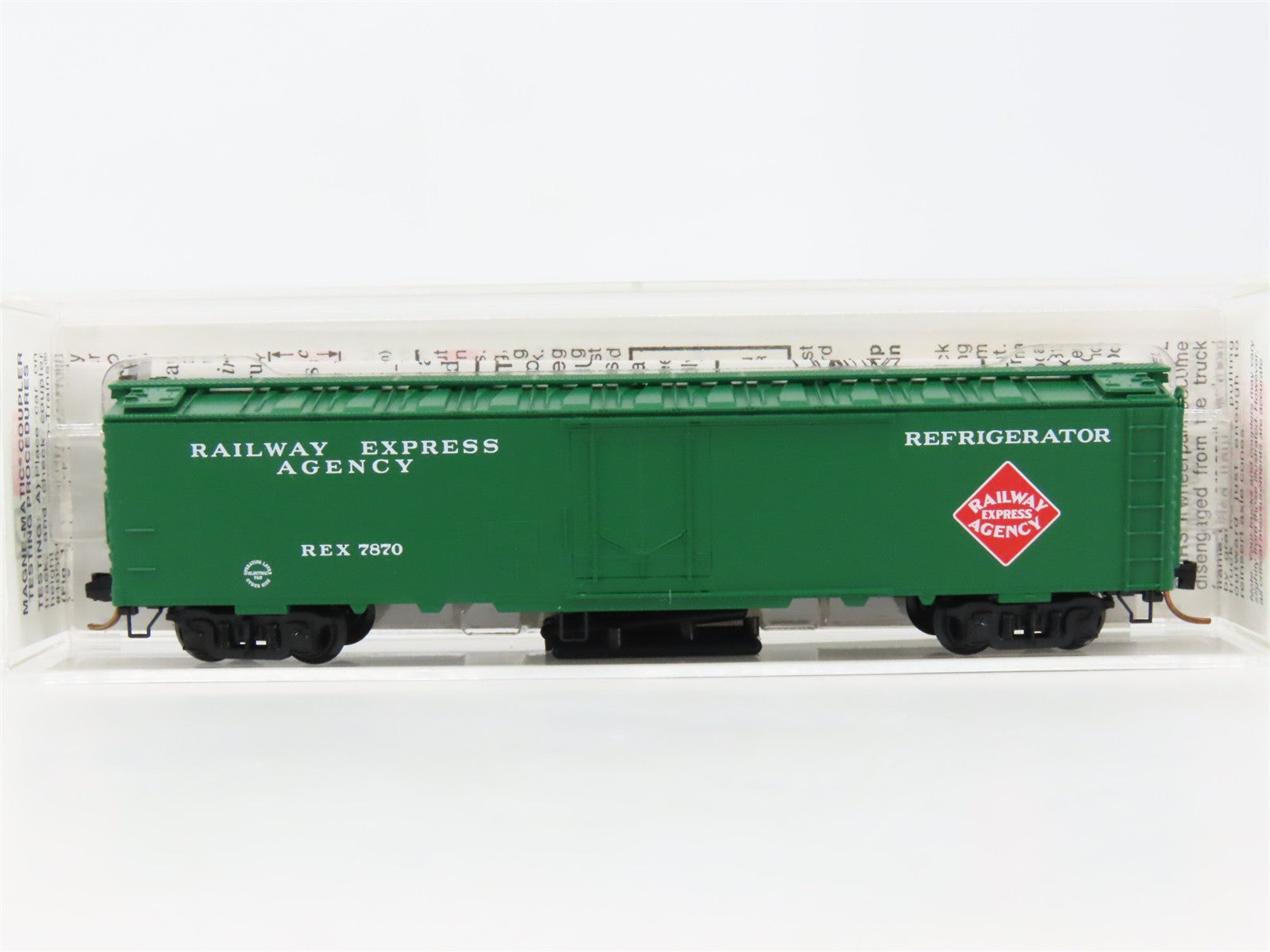 N Scale Micro-Trains MTL 52010 REX Railway Express Agency 52' Express Reefer RTR