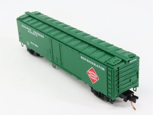 N Scale Micro-Trains MTL 52010 REX Railway Express Agency 52' Express Reefer RTR