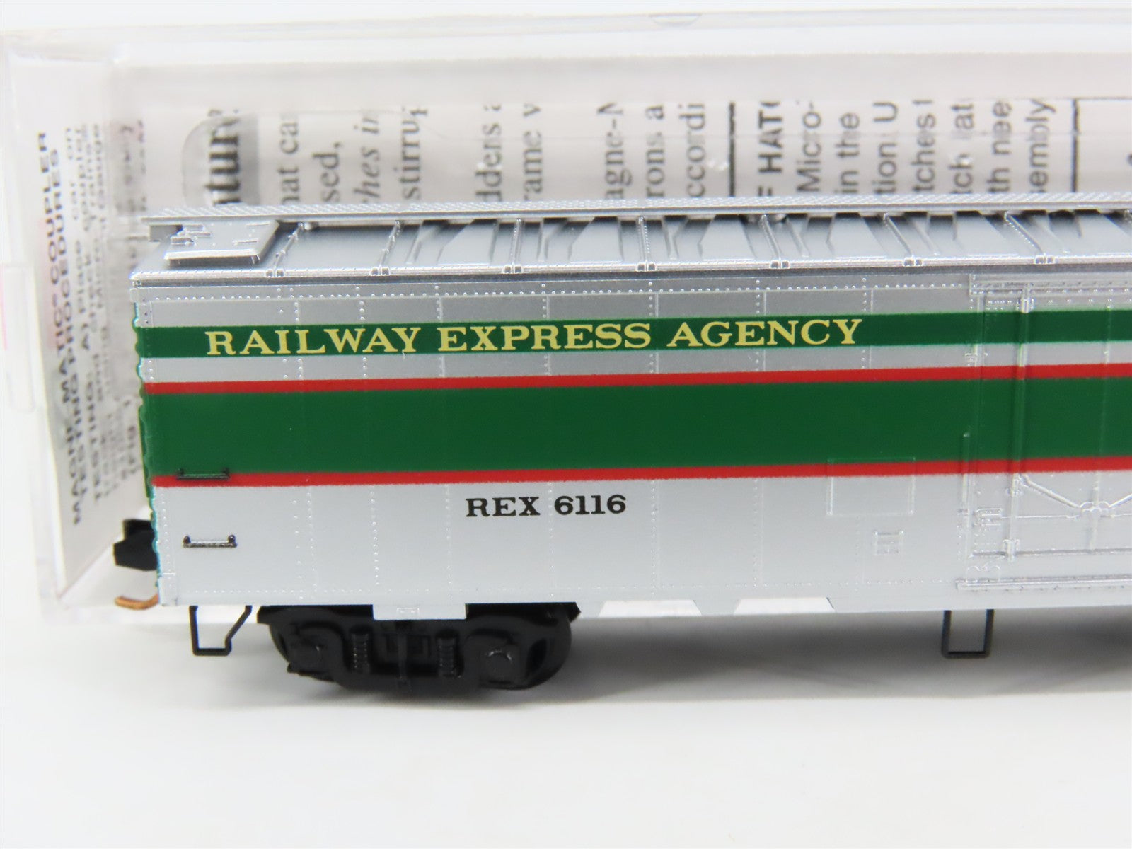 N Scale Micro-Trains MTL 52080 REX Railway Express Agency Reefer 6116 RTR