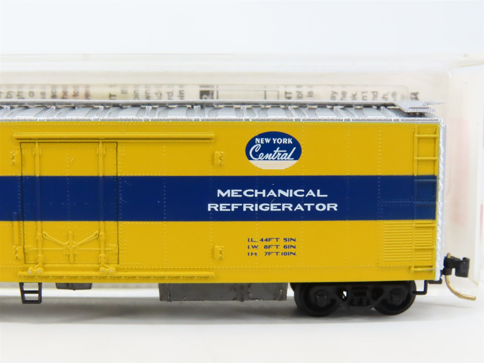 N Scale Micro-Trains MTL 69080 NYMX New York Central 51' Mechanical Reefer RTR