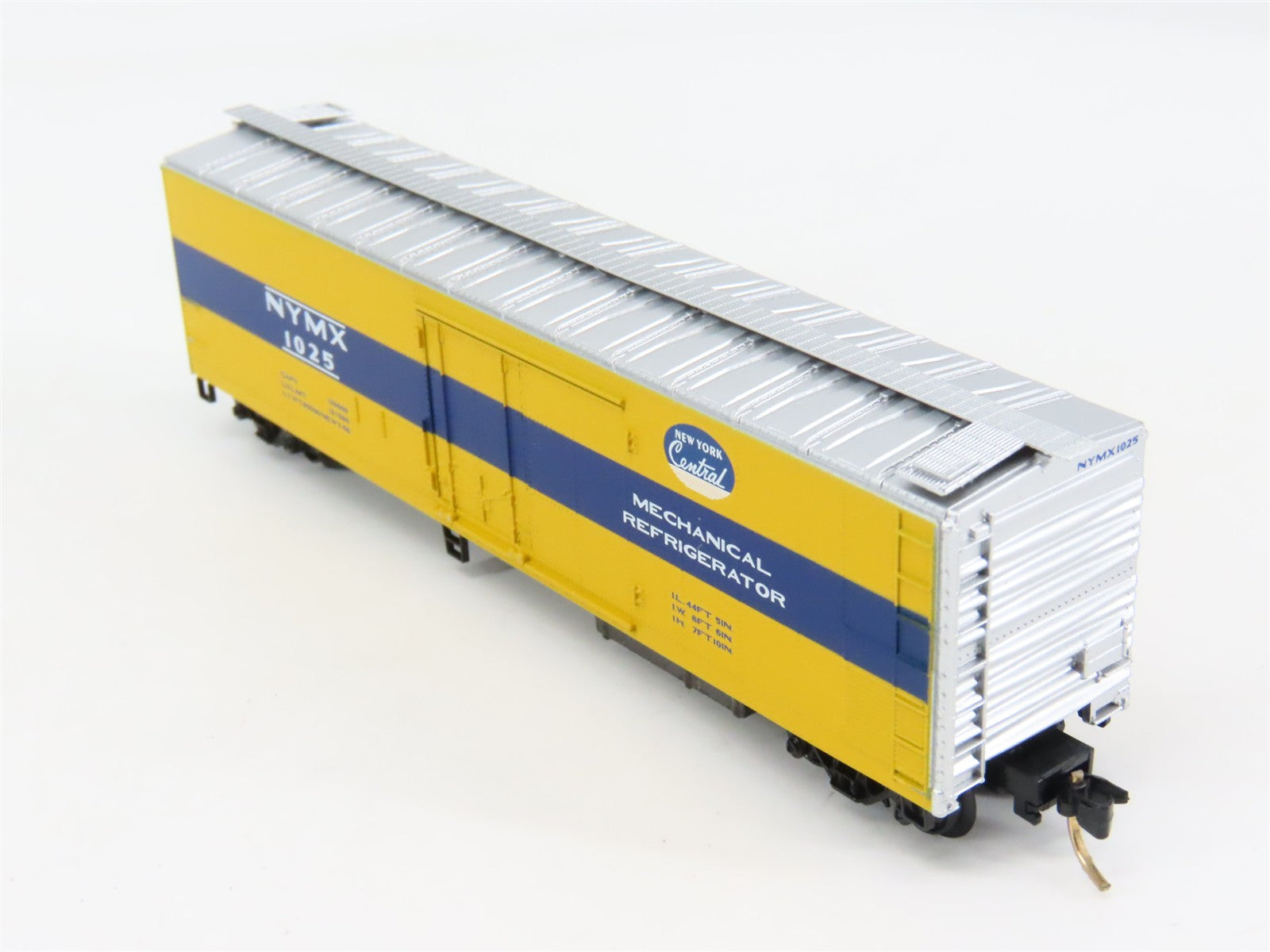 N Scale Micro-Trains MTL 69080 NYMX New York Central 51' Mechanical Reefer RTR