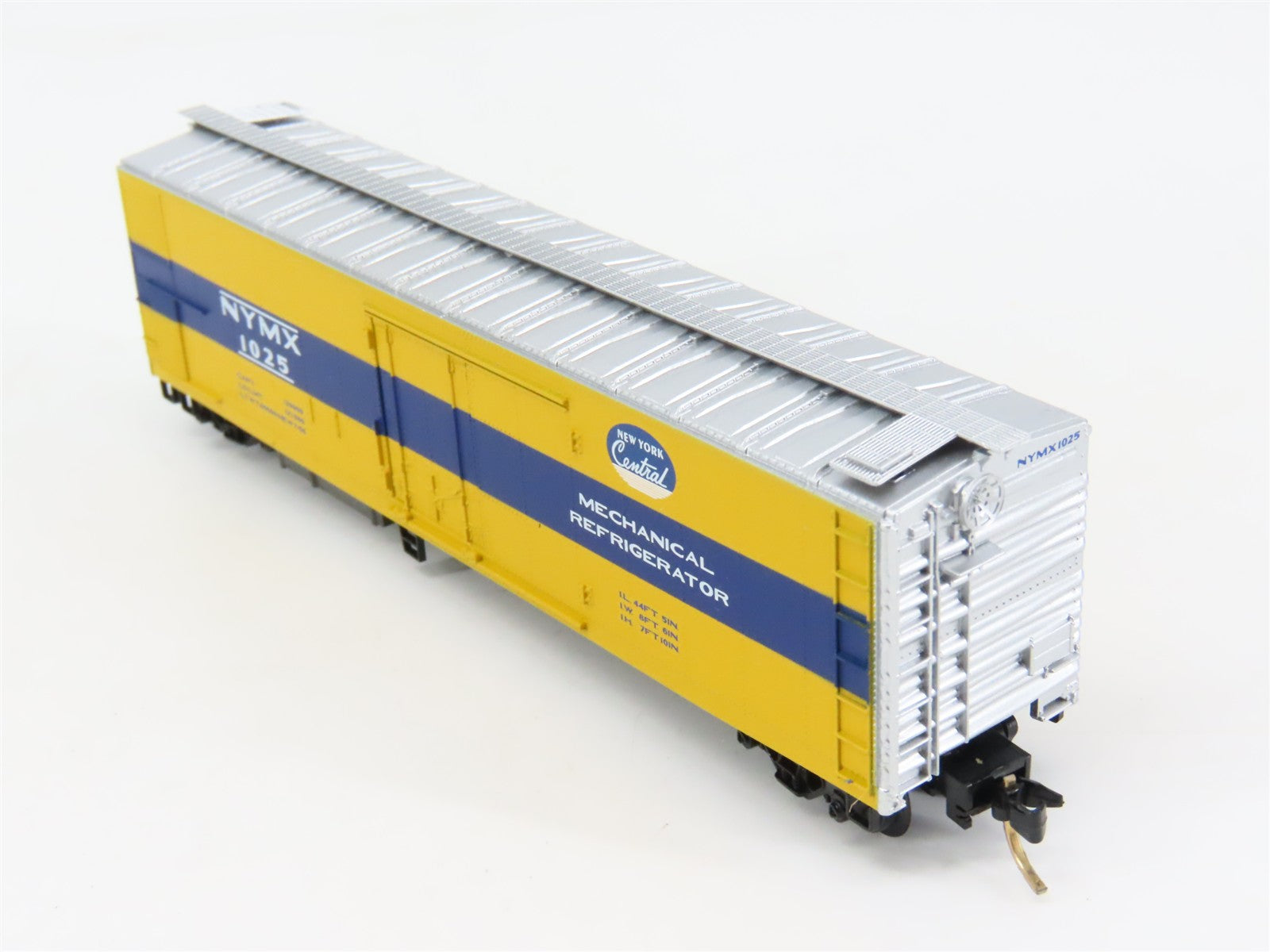 N Scale Micro-Trains MTL 69080 NYMX New York Central 51' Mechanical Reefer RTR