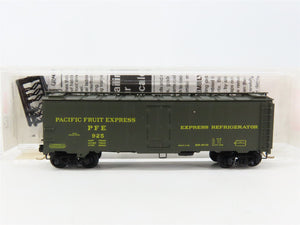 N Scale Micro-Trains MTL 59510 PFE Pacific Fruit Express 40' Reefer 925 RTR