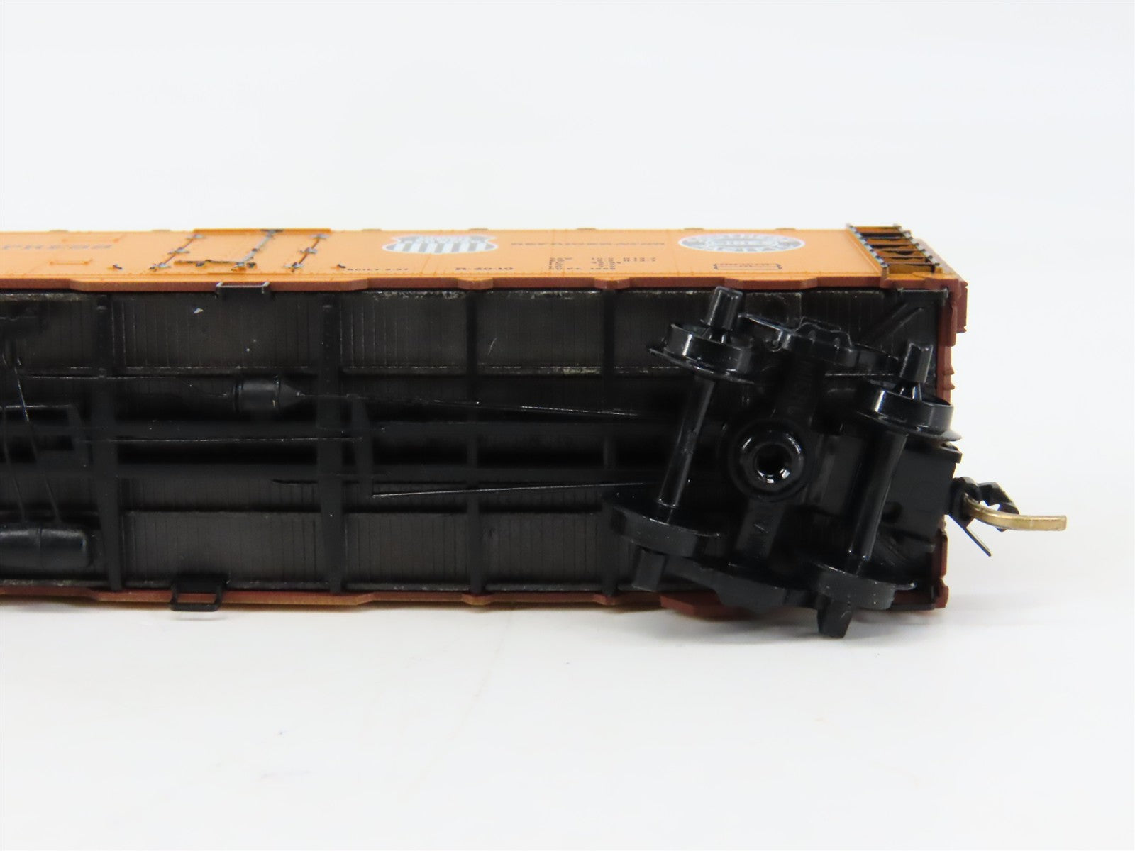 N Scale Micro-Trains MTL 59520 PFE Pacific Fruit Express 40' Reefer 41507 RTR