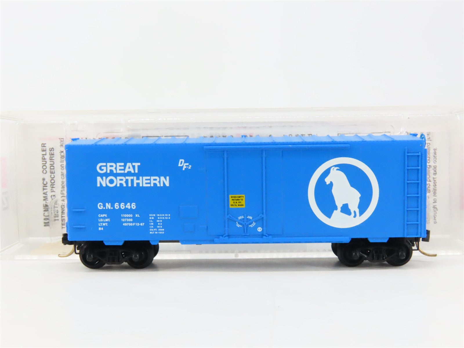N Scale Micro-Trains MTL 74030 GN Great Northern 40' Box Car 6646 RTR