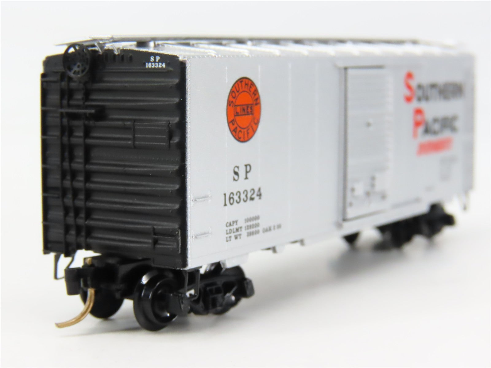 N Scale Micro-Trains MTL 20090 SP Southern Pacific 40' Box Car 163324 RTR