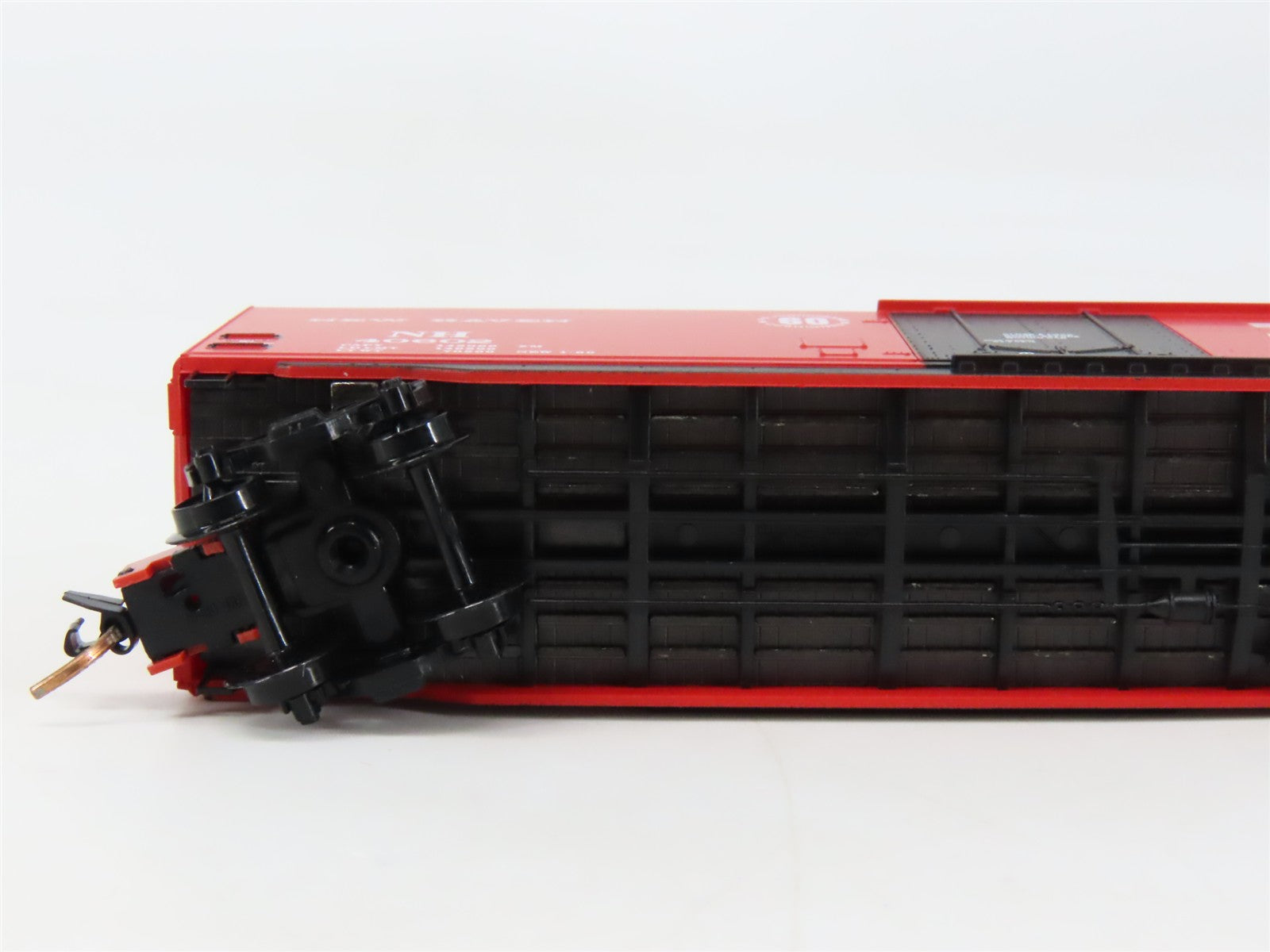 N Scale Micro-Trains MTL 32190 NH New Haven 50' Box Car 40602 RTR