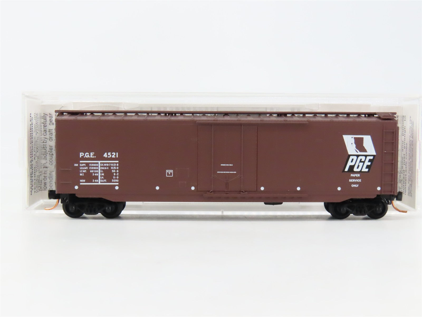 N Scale Micro-Trains MTL 32260 PGE Pacific Great Eastern 50' Box Car 4521 RTR