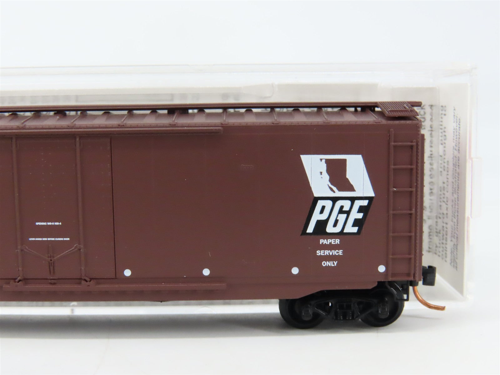 N Scale Micro-Trains MTL 32260 PGE Pacific Great Eastern 50' Box Car 4521 RTR