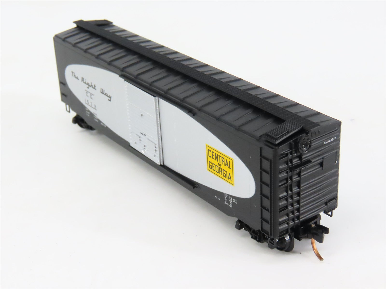 N Scale Micro-Trains MTL 31280 CG Central of Georgia 50' Box Car 1572 RTR