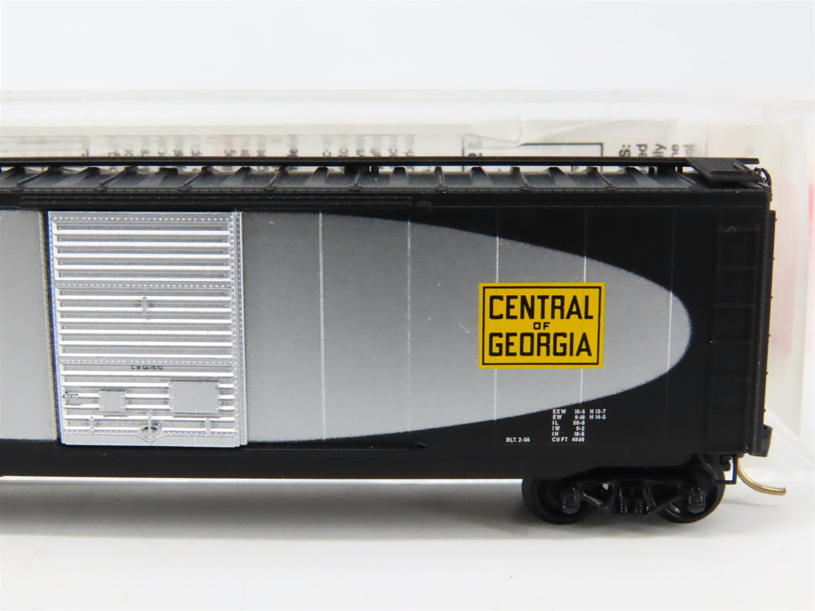 N Scale Micro-Trains MTL 31280 CG Central of Georgia 50' Box Car 1570 RTR