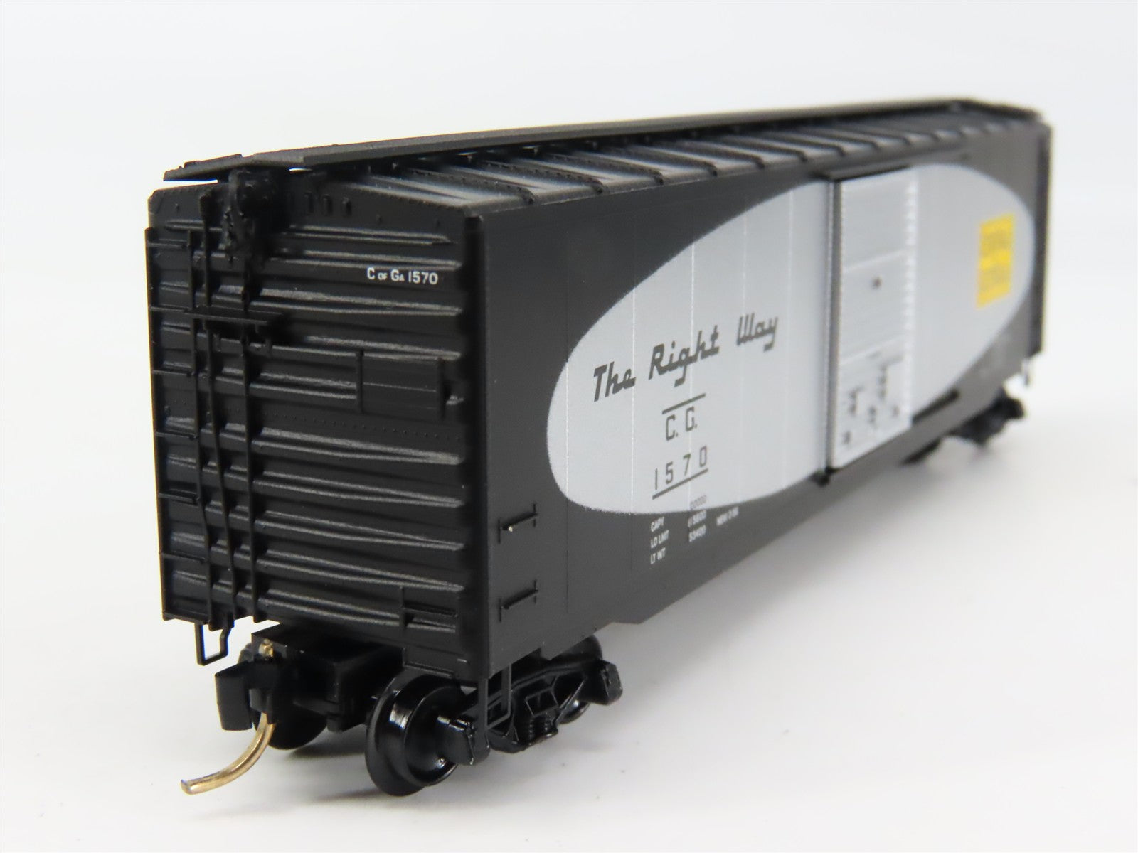 N Scale Micro-Trains MTL 31280 CG Central of Georgia 50' Box Car 1570 RTR