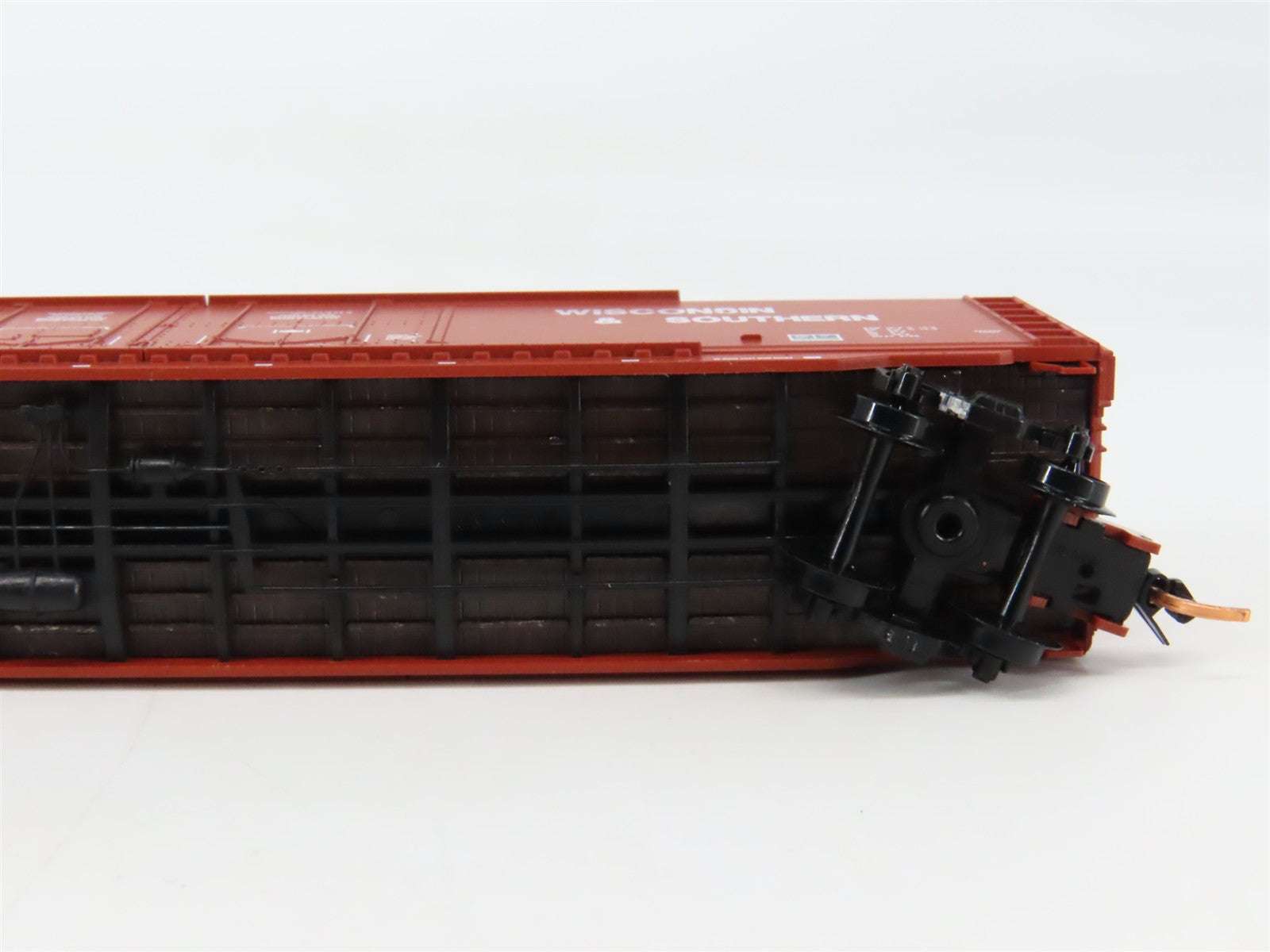N Scale Micro-Trains MTL 75070 WSOR Wisconsin & Southern 50' Box Car 503135 RTR