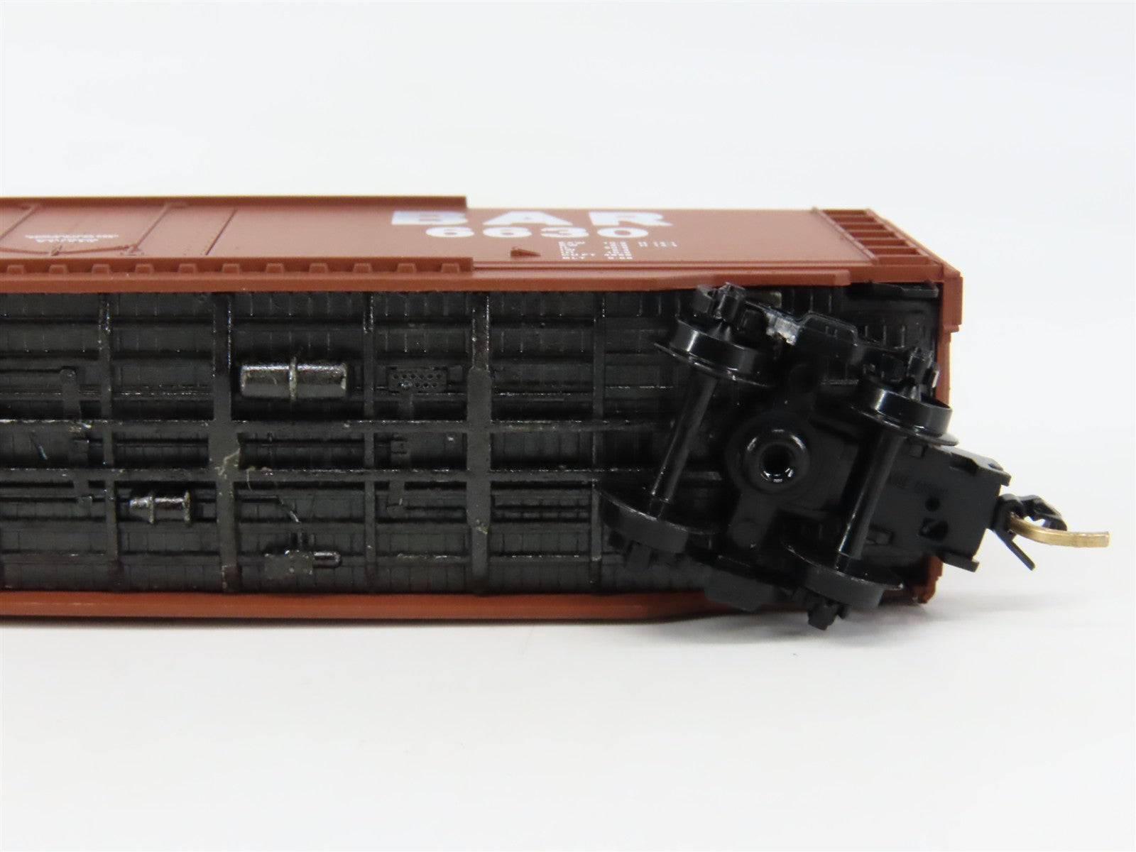 N Scale Micro-Trains MTL 34150 BAR Bangor & Aroostook 50' Box Car 6630 RTR