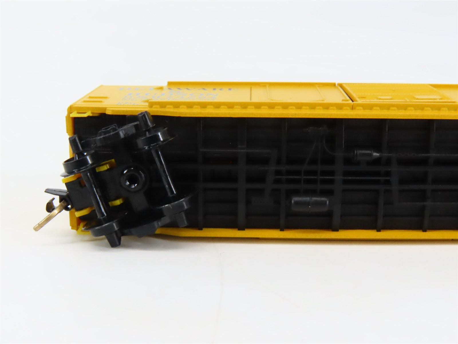 N Scale Micro-Trains MTL 76020 D&H Delaware & Hudson 50' Box Car 24294 RTR